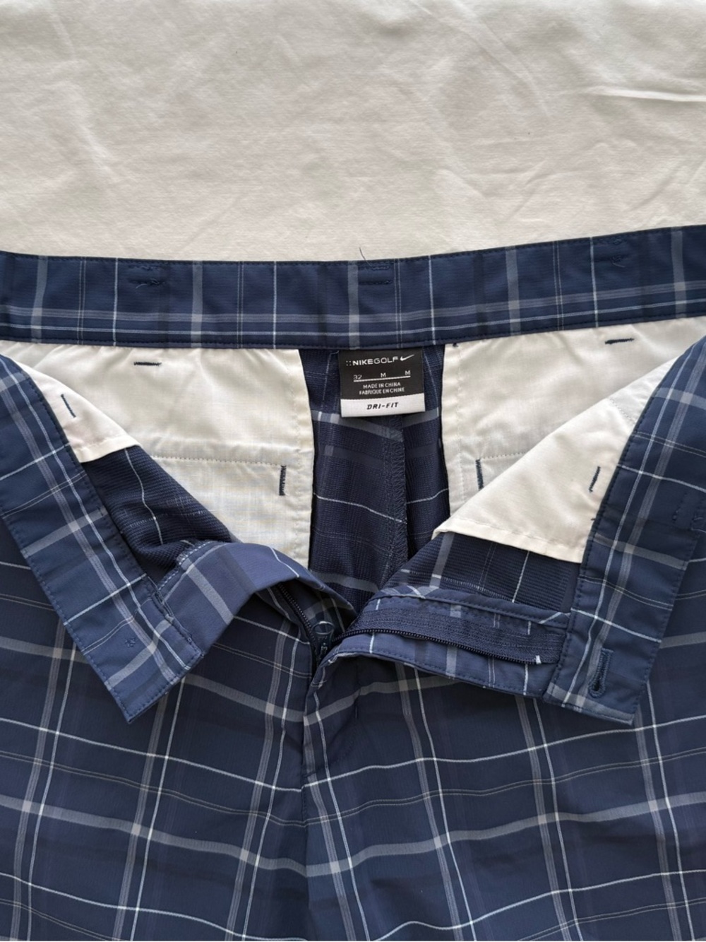 Nike Golf Dri-FIT Men's 32 Navy‎ Blue Plaid Flat Front Golf Shorts 11" Inseam - Picture 5 of 7